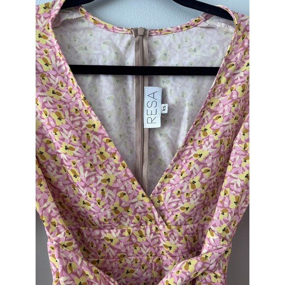 Revolve RESA‎ Amy Romper in Pink and Yellow Floral Women's Size XS - Picture 2 of 7